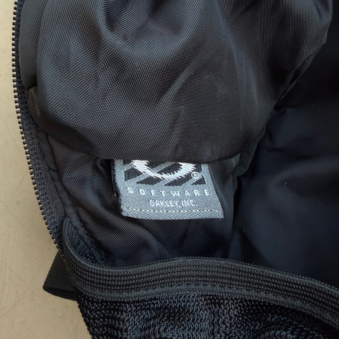 00s 오클리 아카이브 슬링백 상품이미지6