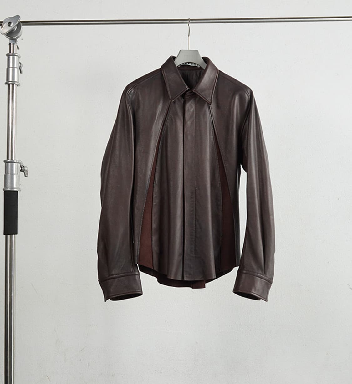 nvrfrgt 레더 롱슬리브 셔츠 자켓(브라운) 상품이미지3