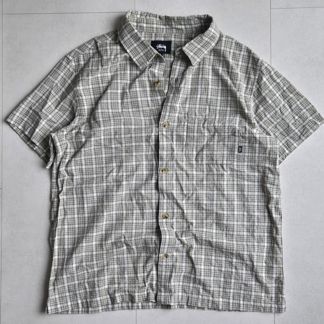 작은 녹색 스투시  버튼업 셔츠  상품이미지1