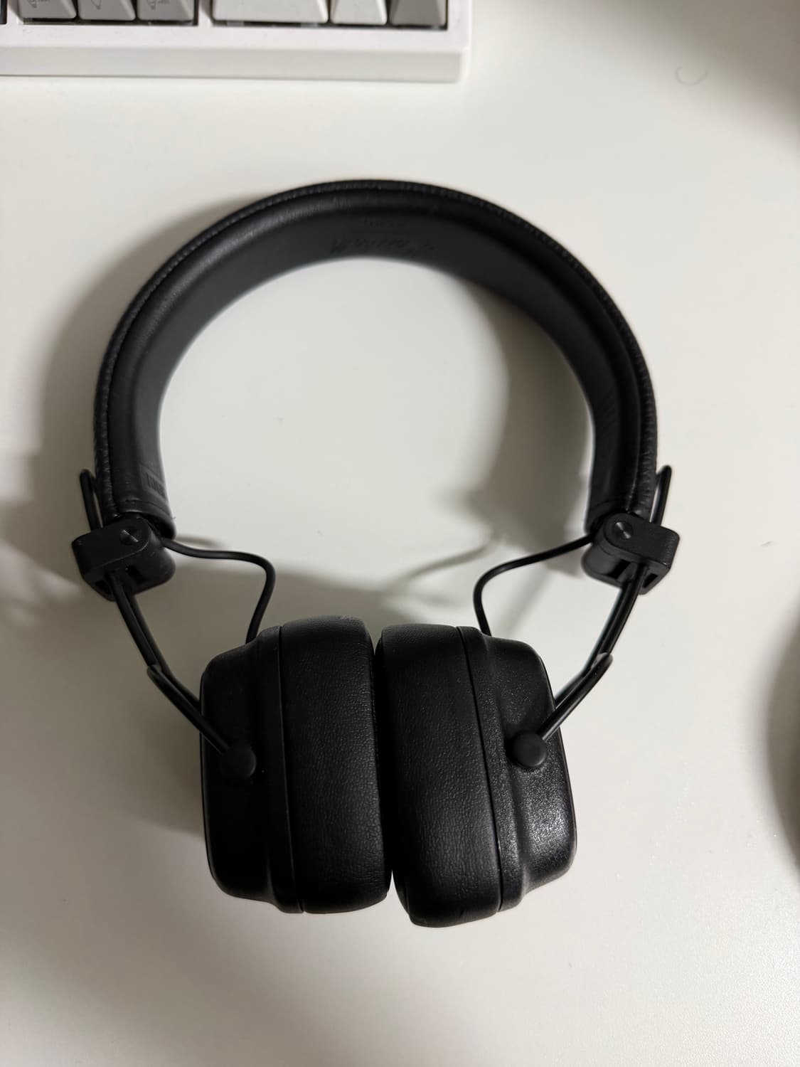 마샬 메이저 4 헤드셋 판매합니다 상품이미지5