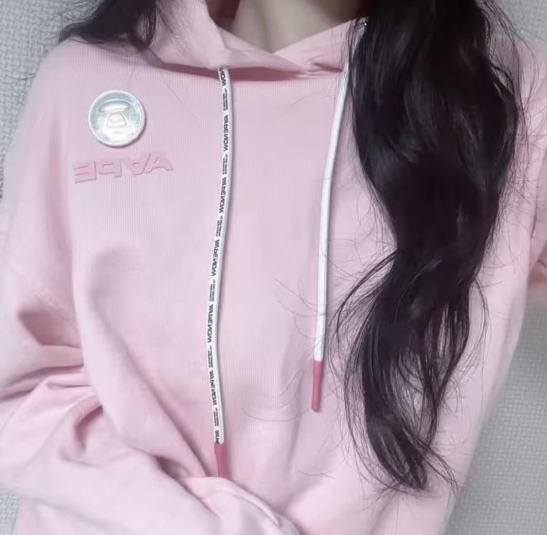 (유일매물)빈티지 베이프핑크 에이프 핀터깔 홀로그램 사루 세미크롭 후드티 상품이미지1