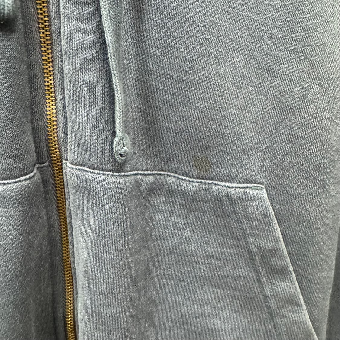 엘엘빈 솔리드 후드 집업 레귤러 핏 투포켓 디테일 네이비 상품이미지7