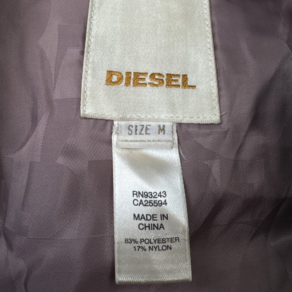 디젤 Y2K 바이커 하이넥 경량패딩 상품이미지4