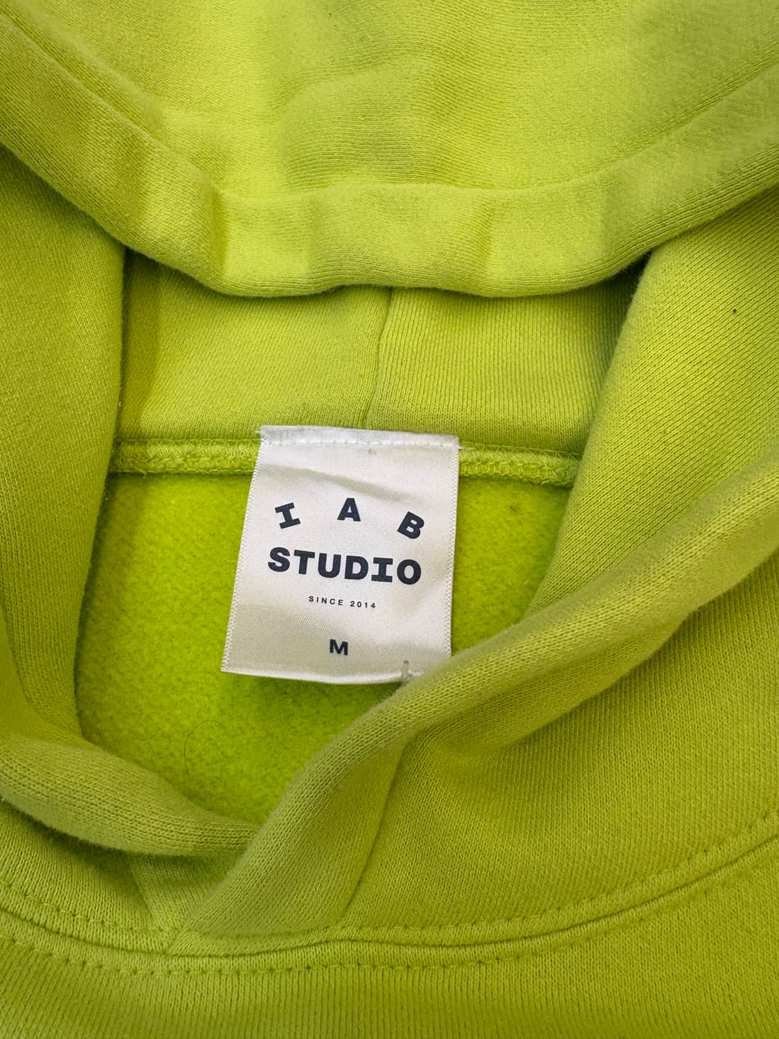 아이앱 스튜디오 후드티 상품이미지3