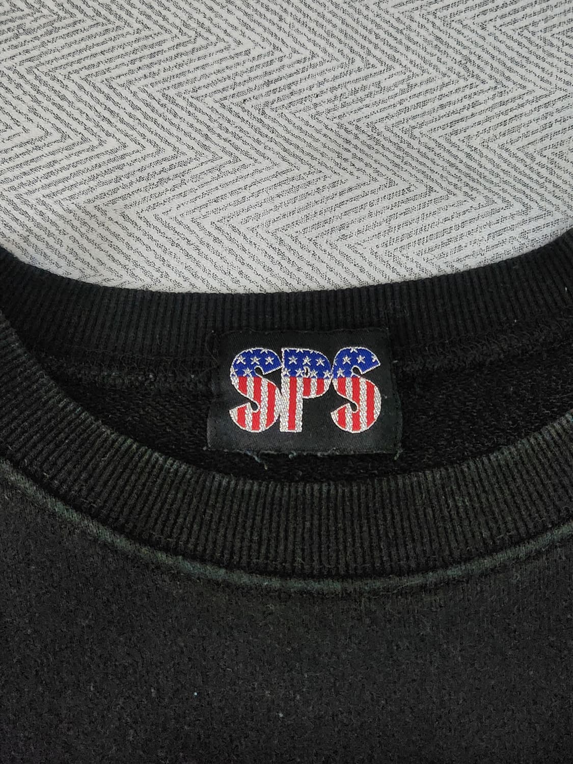 빈티지 SPS 도날드덕 장미 자수 블랙 맨투맨 XL 상품이미지4