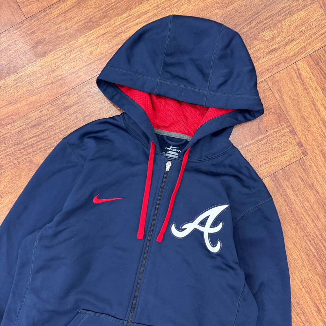 100 나이키 테르마핏 MLB 애틀란타 트레이닝 후드 집업  상품이미지2