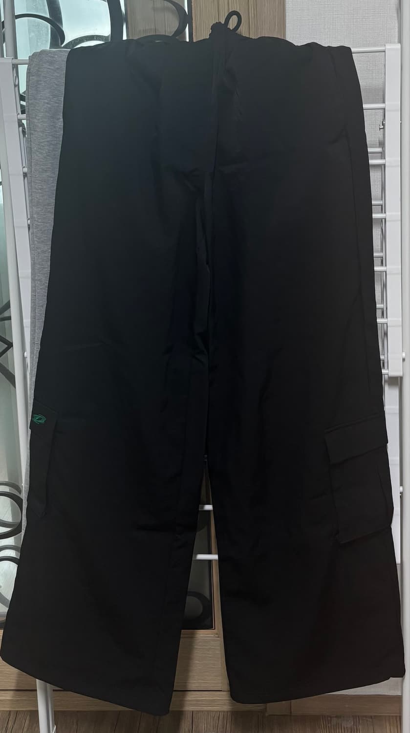 Women needlepoint cargo pants 카고 바지(새상품) 상품이미지3