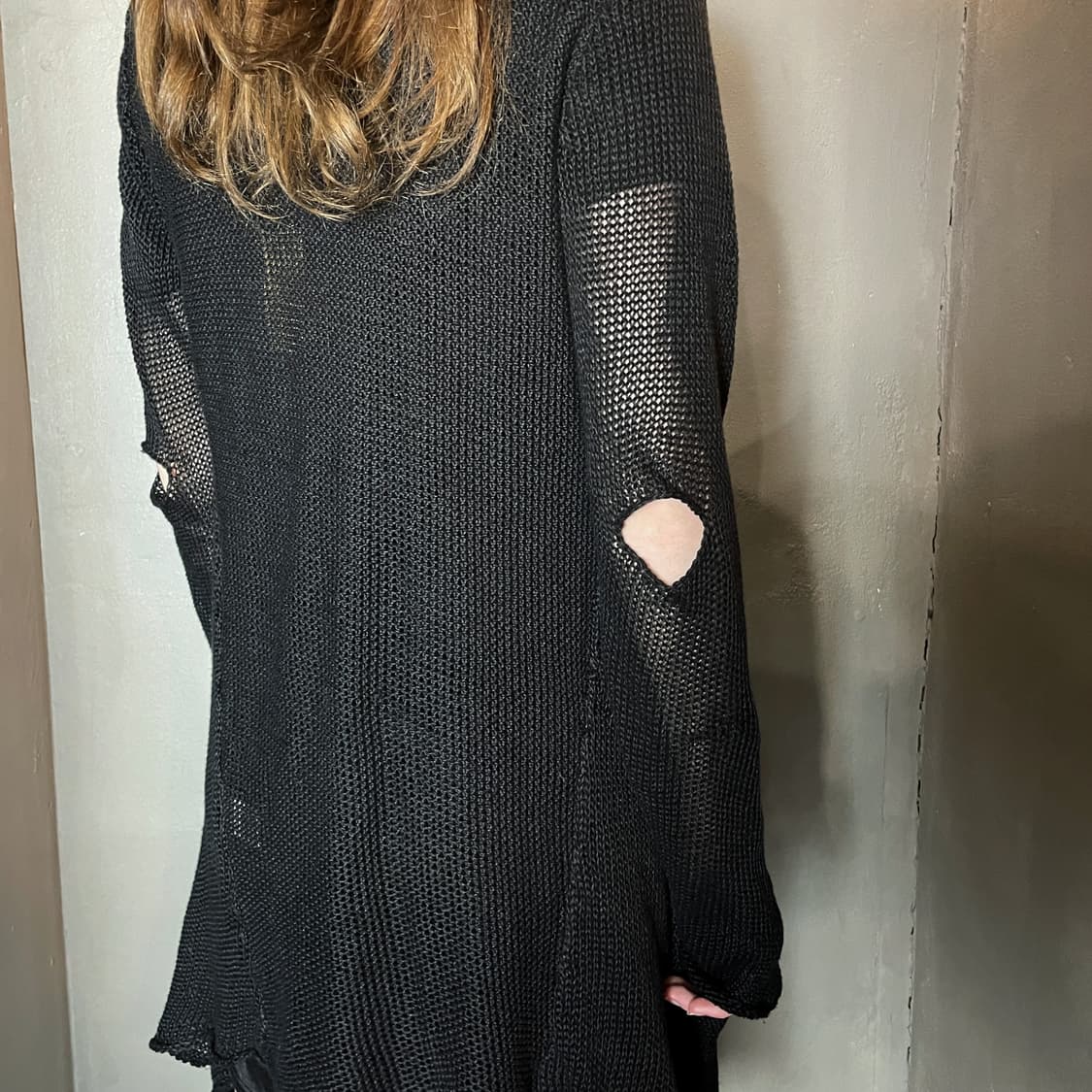 마스나다 엘보우 컷아웃 가디건 상품이미지3