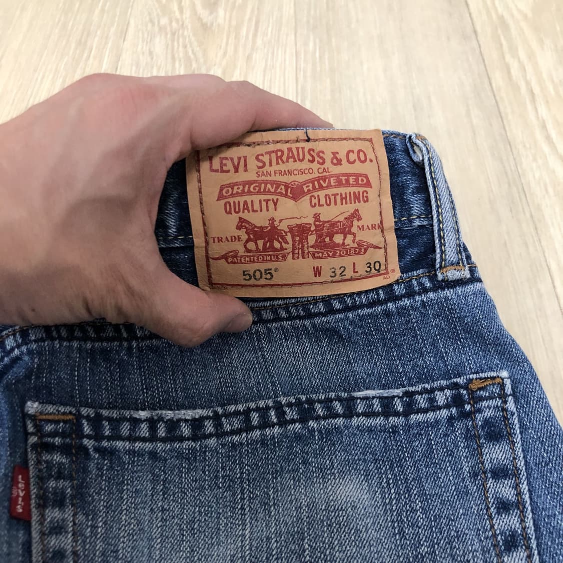 (30) 리바이스 Levi's 505 중청 워시드 레귤러핏 데님 상품이미지8