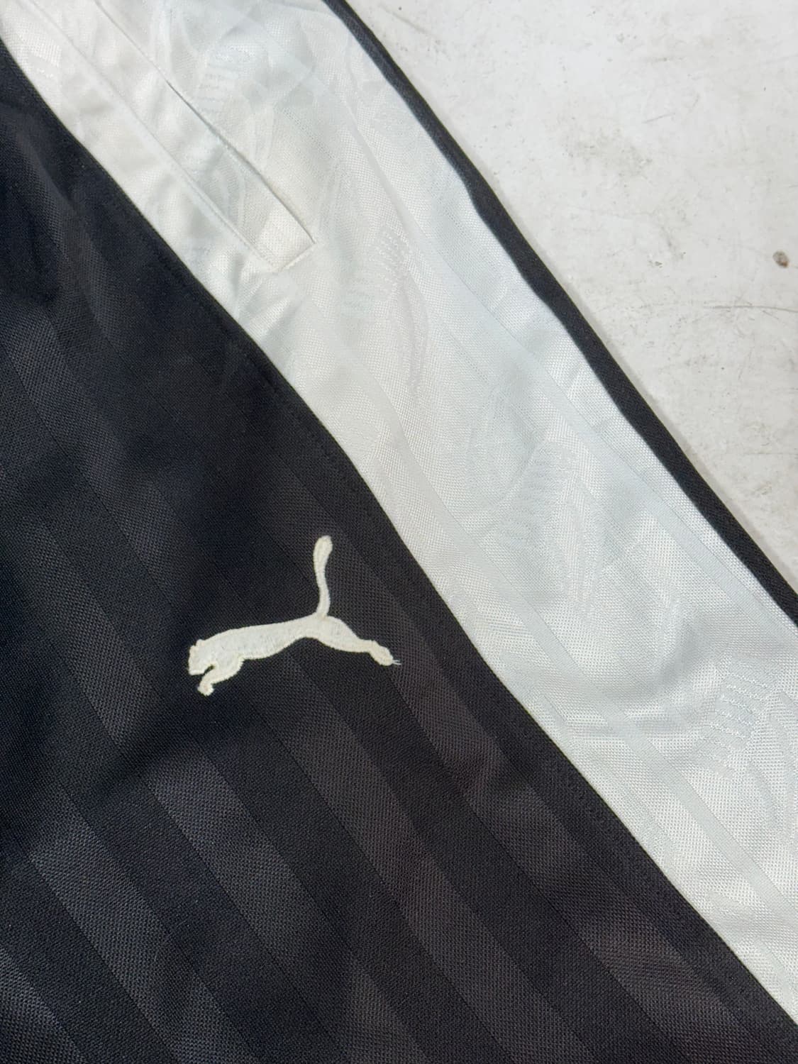 푸마 블랙 화이트 사이드 라인 와이드 팬츠 L 상품이미지6