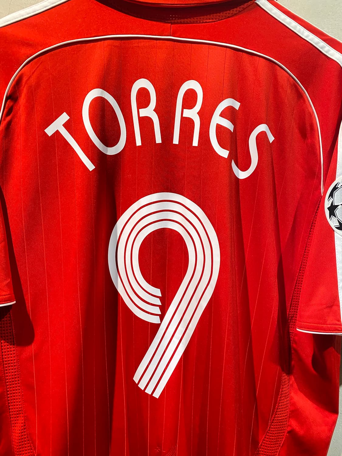 06-08 리버풀 토레스 홈 유니폼 상품이미지9