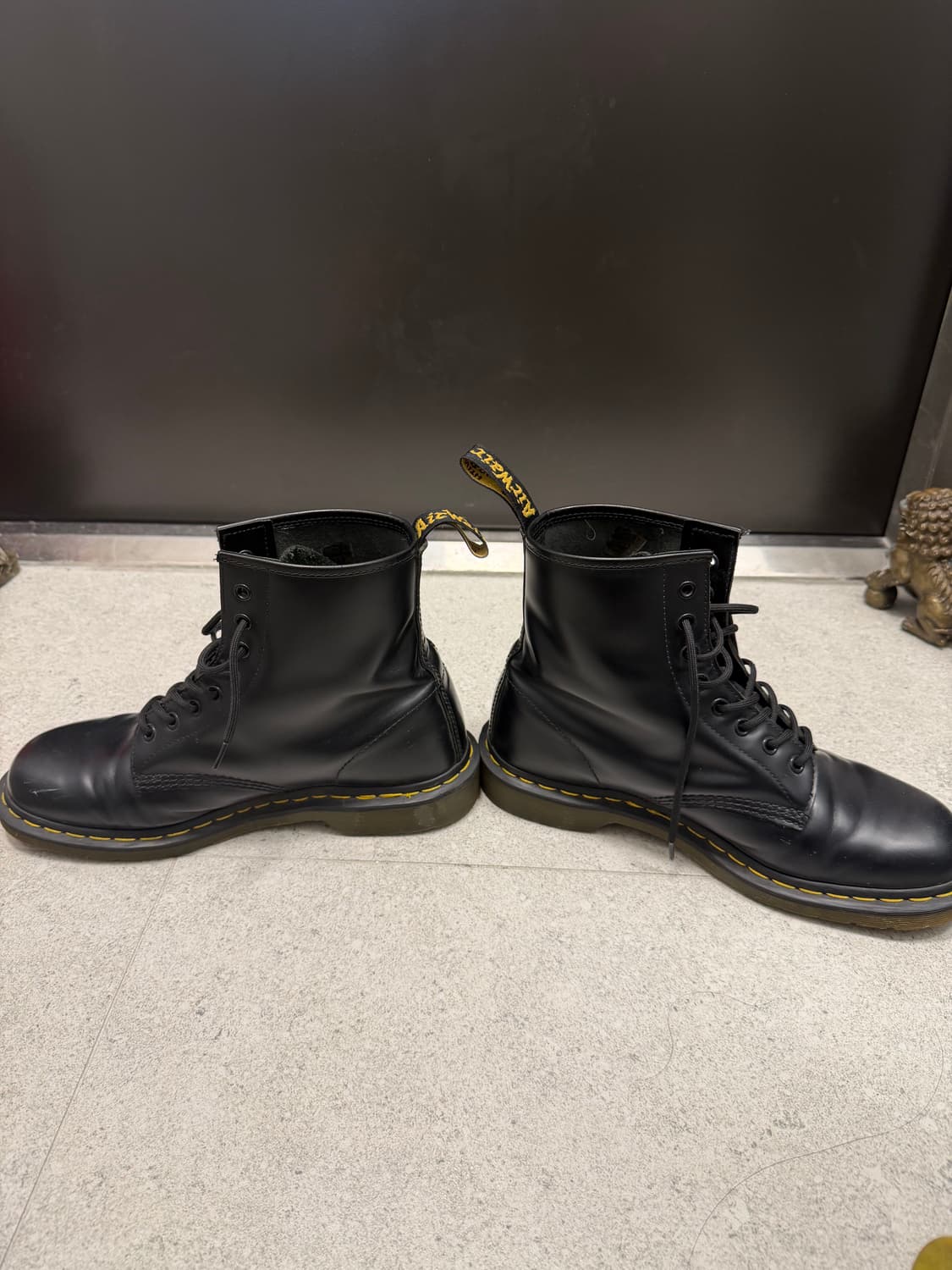 닥터마틴 1460 스무스레더 uk9 상품이미지9