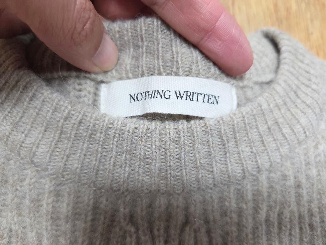 낫띵리튼(NOTHING WRITTEN) 베이비알파카 니트 프리사이즈 상품이미지8