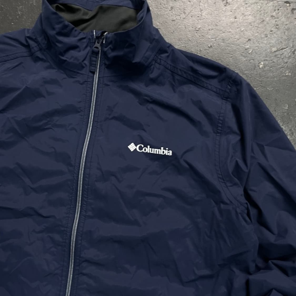 100 콜럼비아 바람막이  상품이미지2