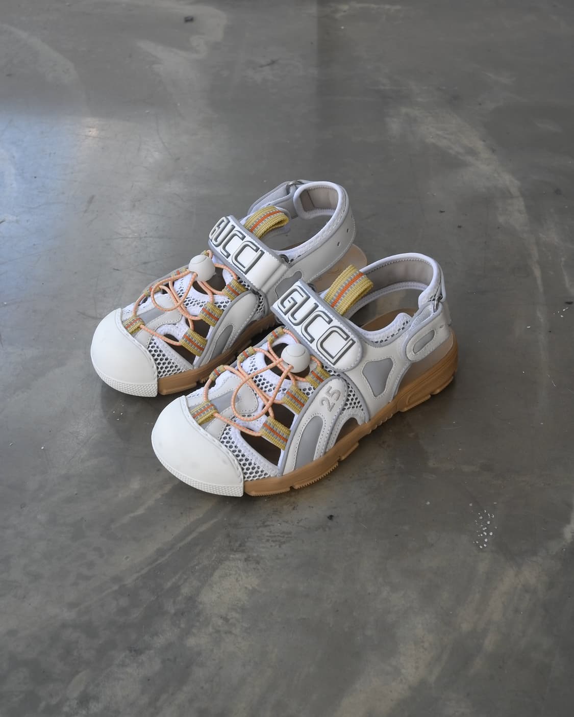 Gucci 상품이미지1