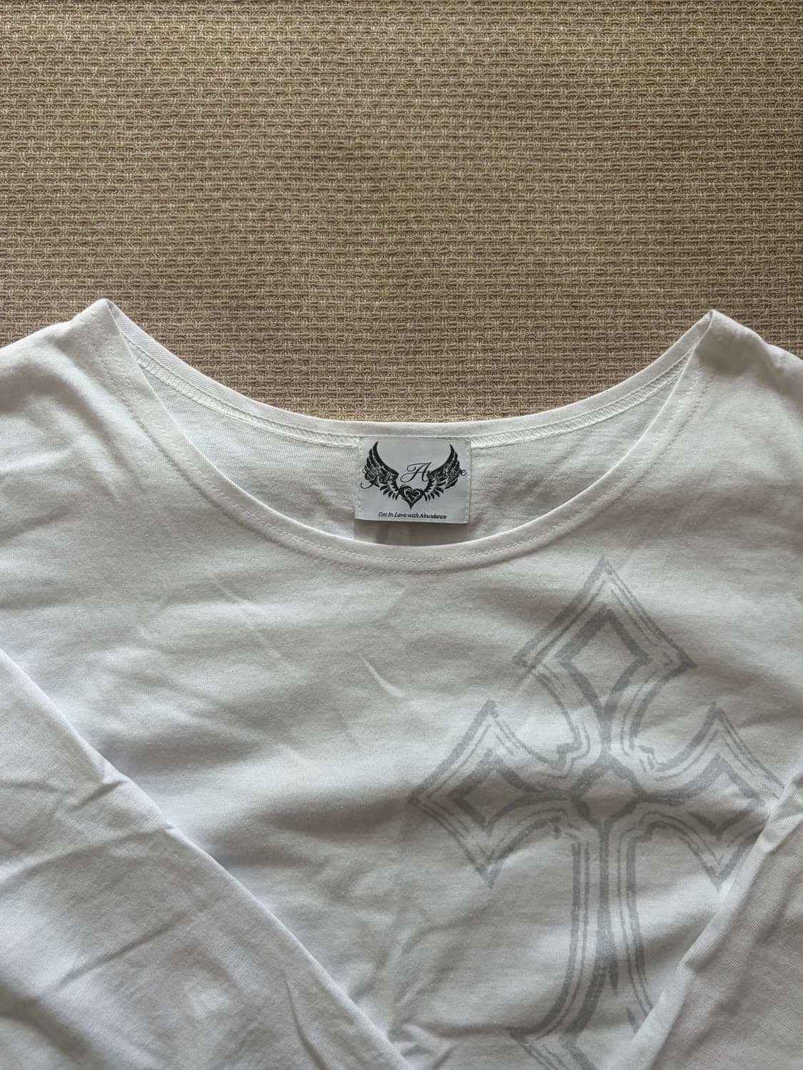 길라 아카이브 ONE SHOULDER GRAPHIC LONG SLEEVE 상품이미지5