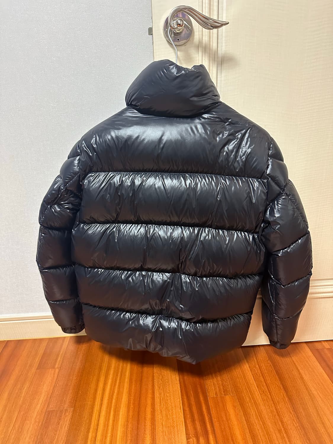 몽클레어 데보스 패딩 2사이즈 상품이미지2