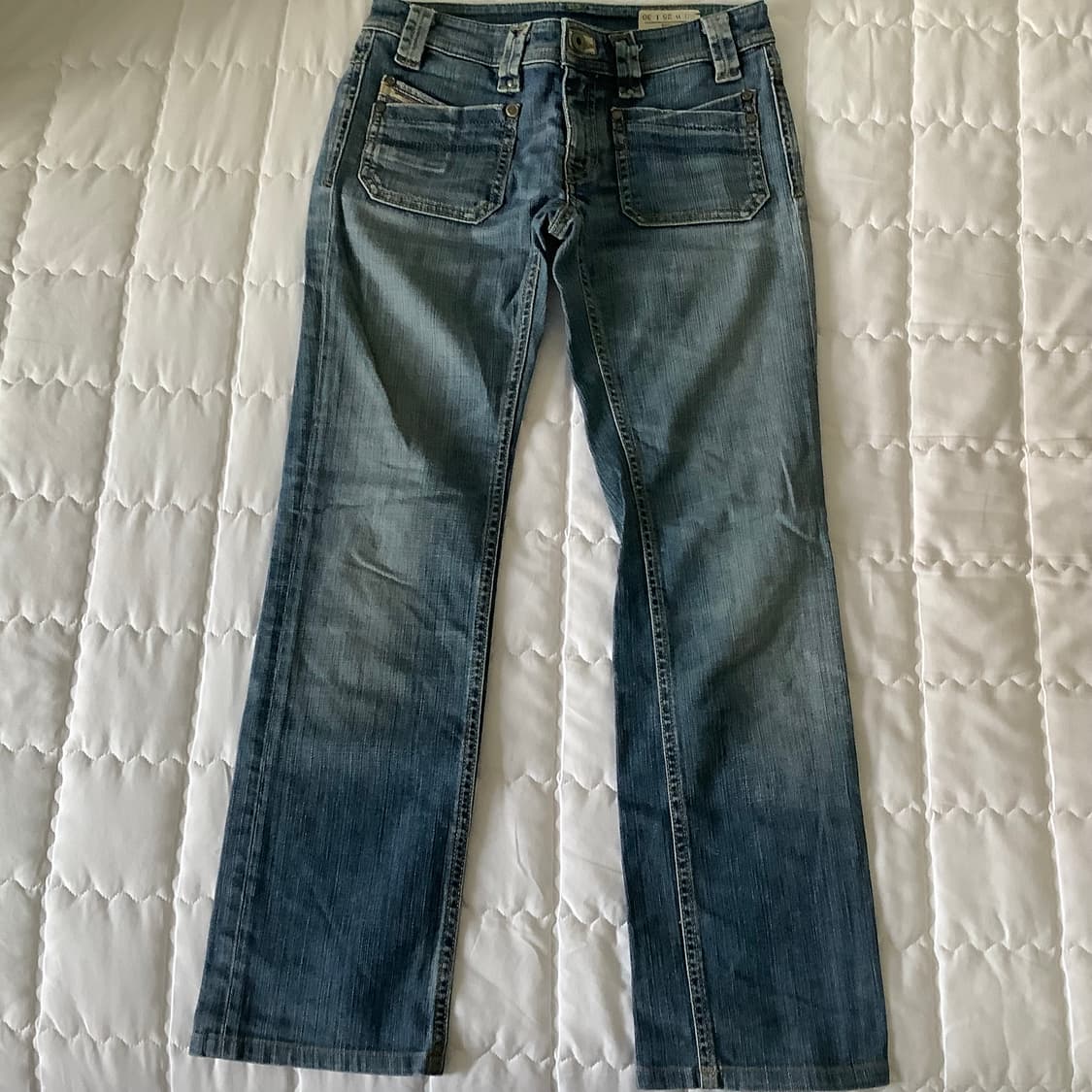 디젤 로우라이즈 스트레이트 데님 상품이미지1