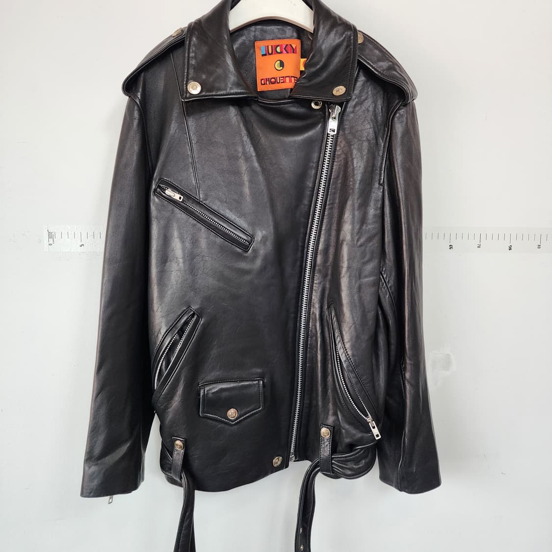 럭키슈에뜨 블랙 가죽 라이더 자켓 상품이미지9