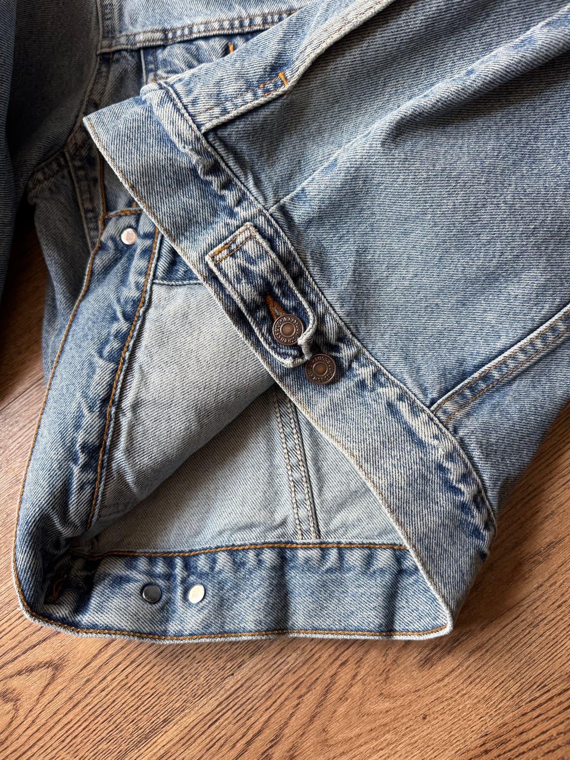 [M]00's 리바이스 USA 빈티지 워싱 3세대 데님 트러커 자켓 상품이미지5