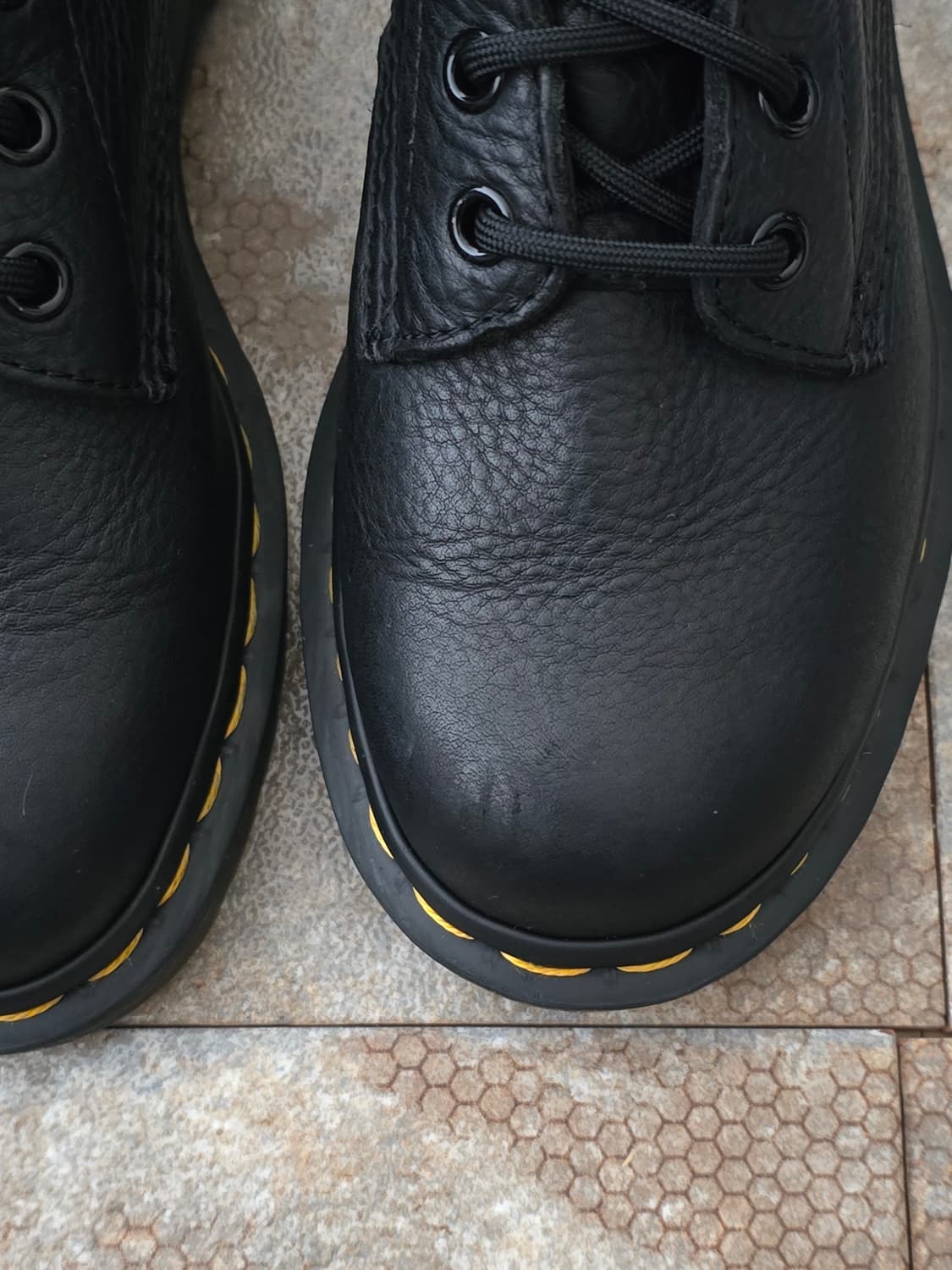 (220)닥터마틴 101 6홀 부츠 상품이미지3