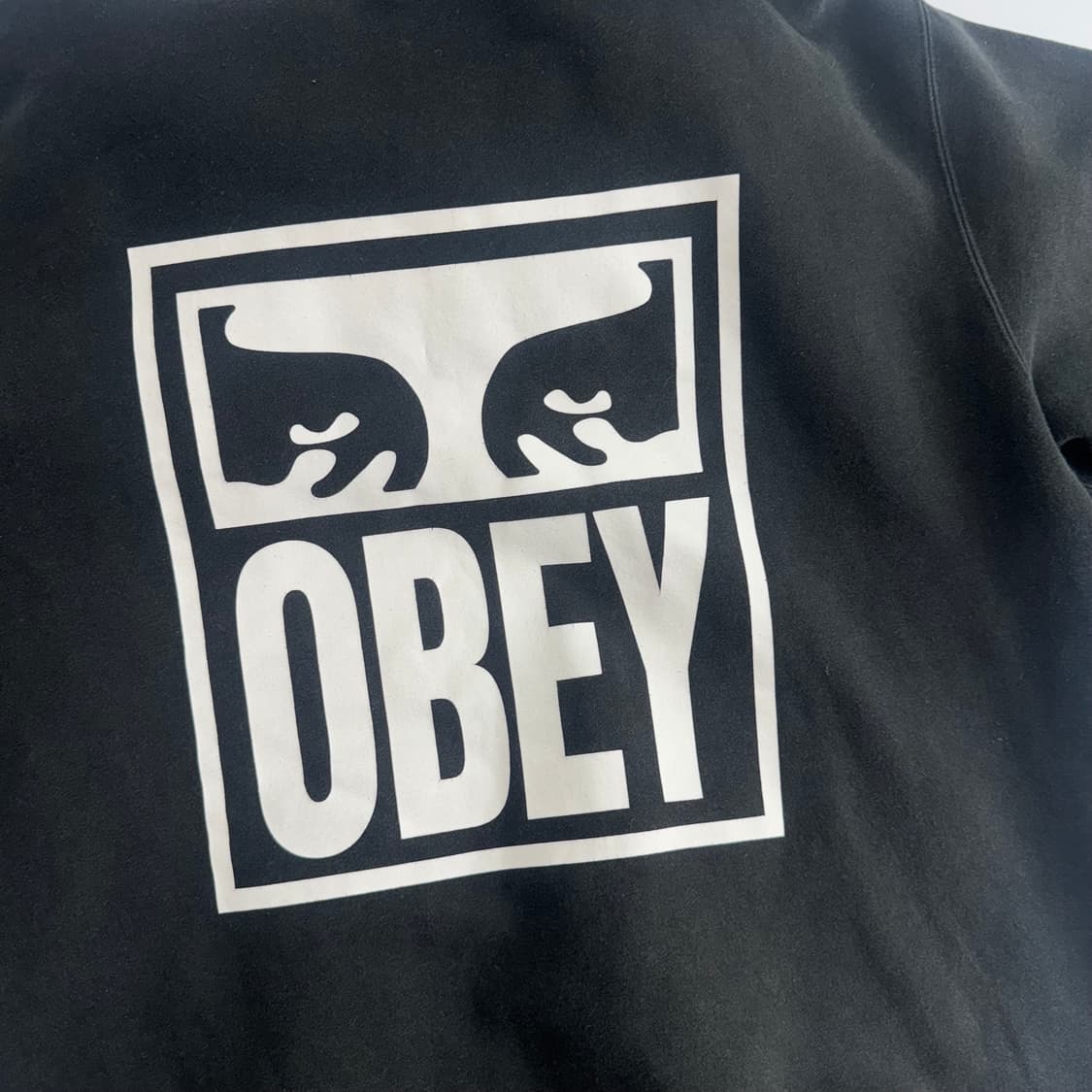 Obey 오베이 백 빅 로고 블랙 후드티  상품이미지5