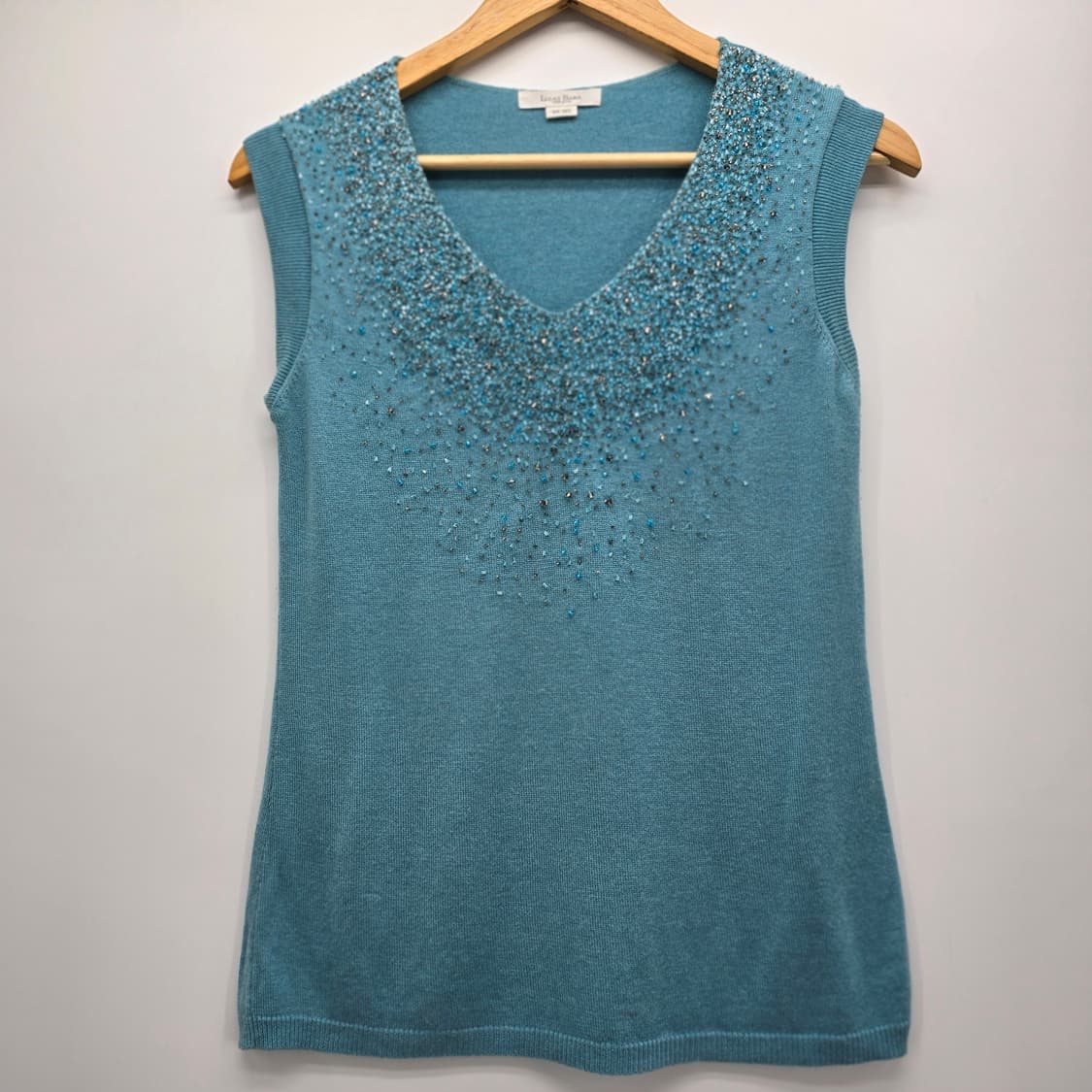 비즈 디테일 니트 슬리브리스 상품이미지1