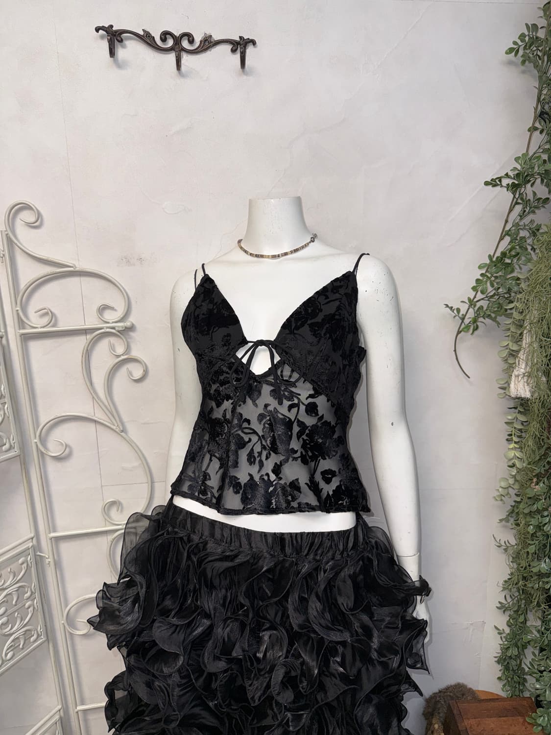 Abercrombie black oriental sleeveless 상품이미지2