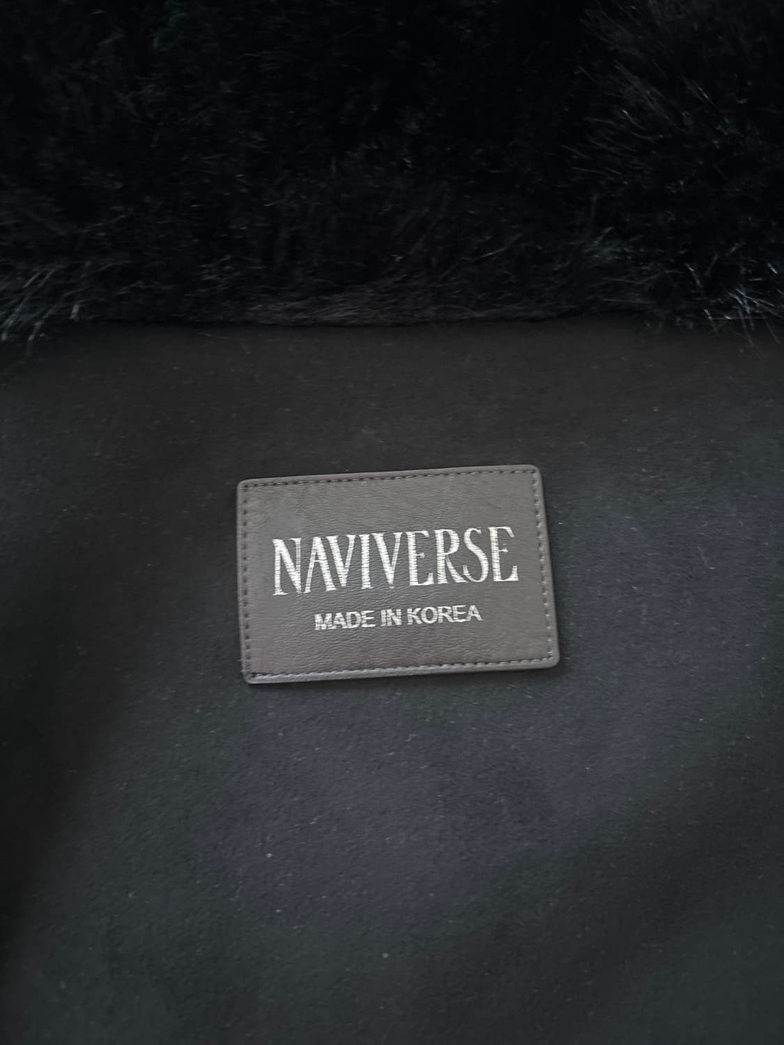 나비버스 Big Hoodie Fur Jacket 상품이미지4