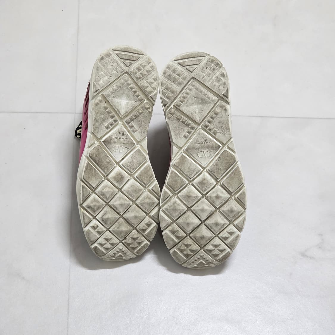 38) 발렌티노 삭스 스니커즈 하이탑 블랙 핑크 상품이미지8