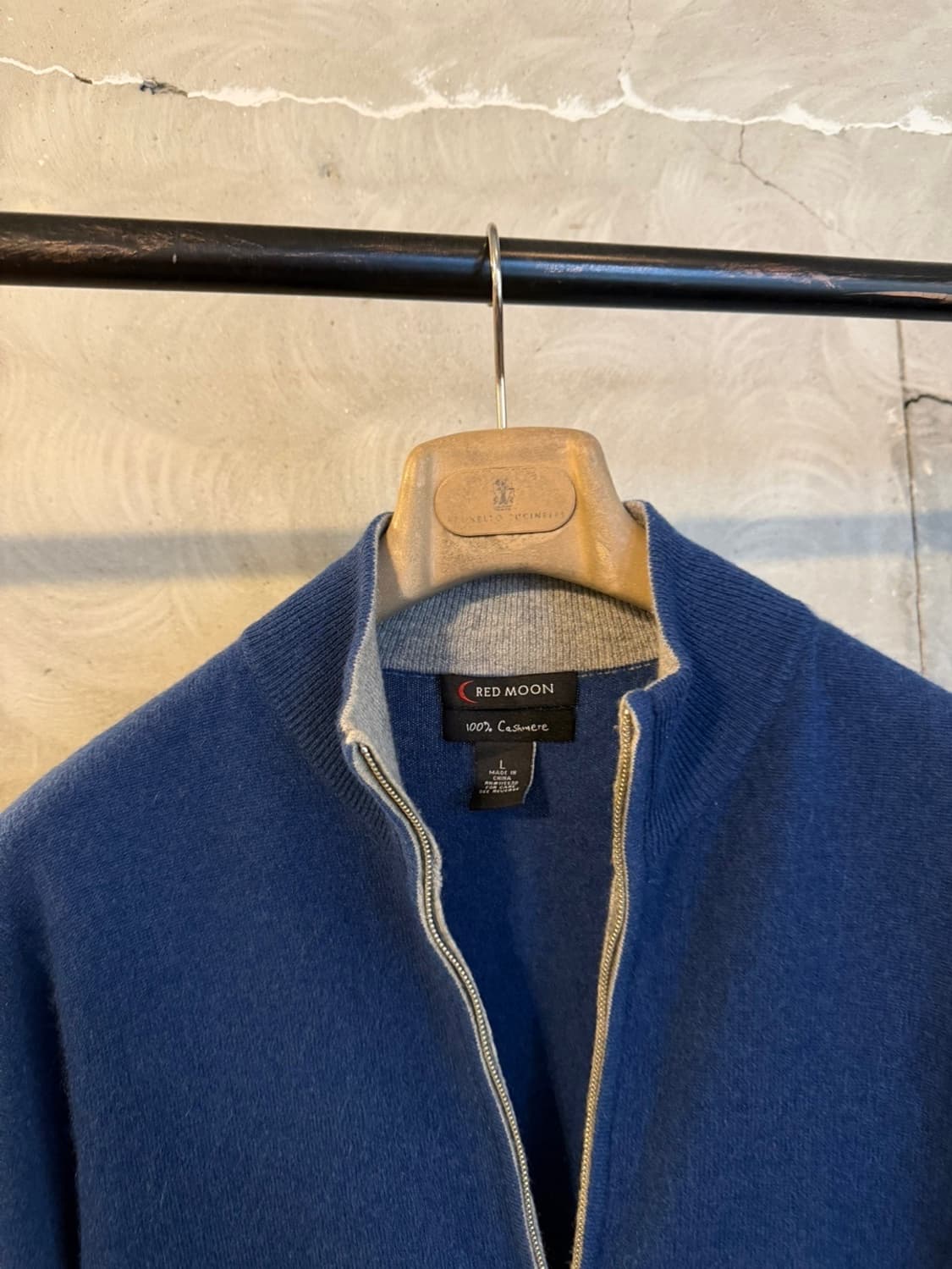 레드문 캐시미어 짚업 니트 100 상품이미지3