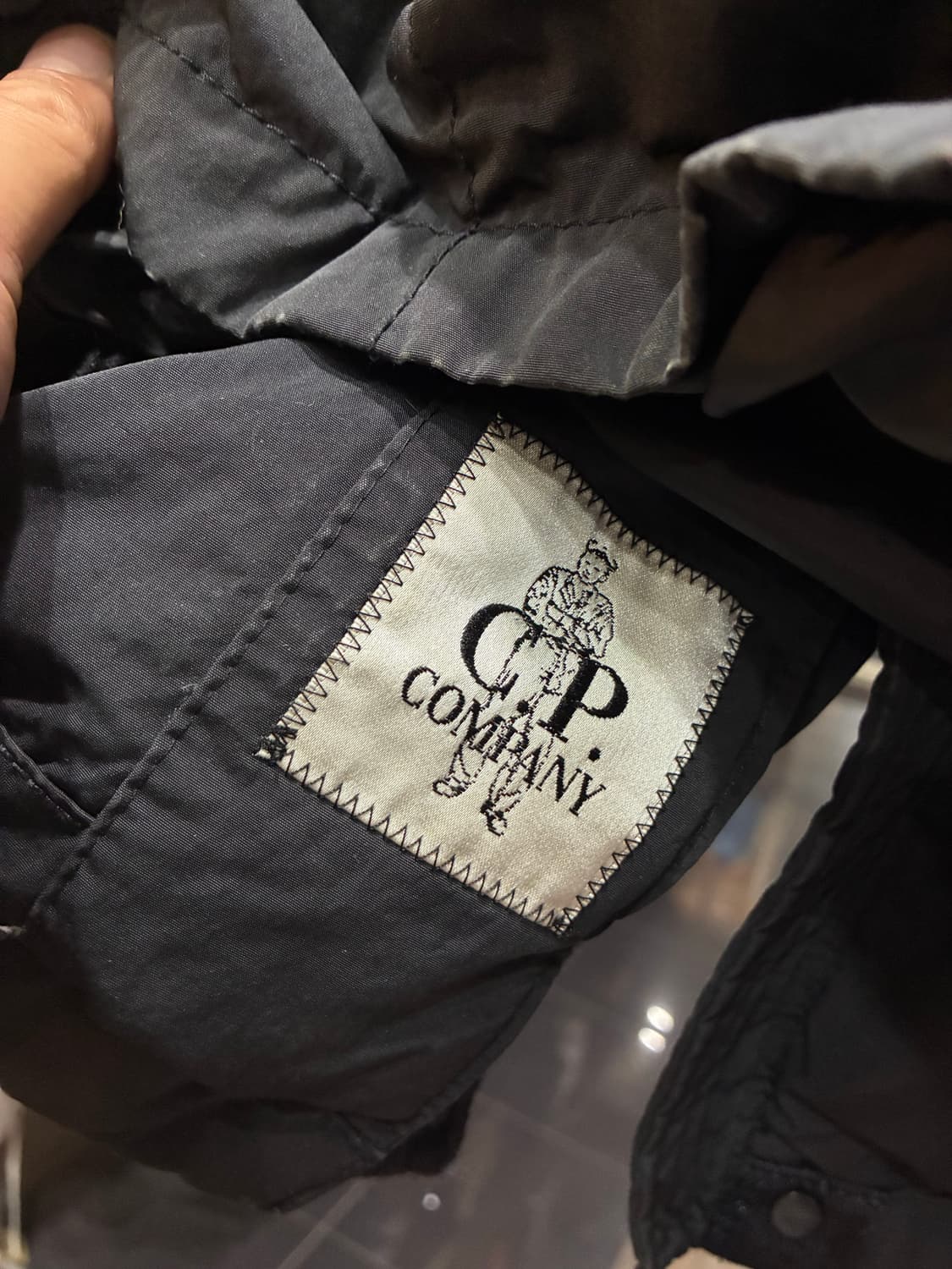 CP COMPANY cp 컴퍼니 고글 퍼 후드 다운 롱패딩 상품이미지8