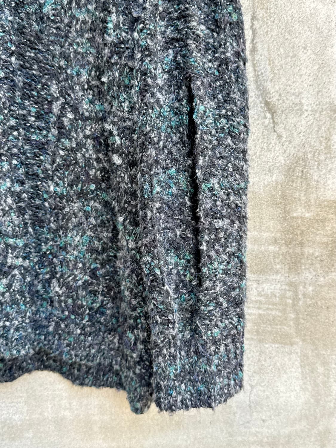 블랙웨어 커팅 디테일 헤비니트 상품이미지5