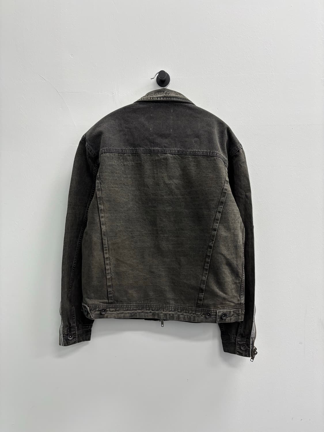 이티씨이 (ETCE) 레이어드 지퍼 디테일 워시드 트러커 자켓 상품이미지4