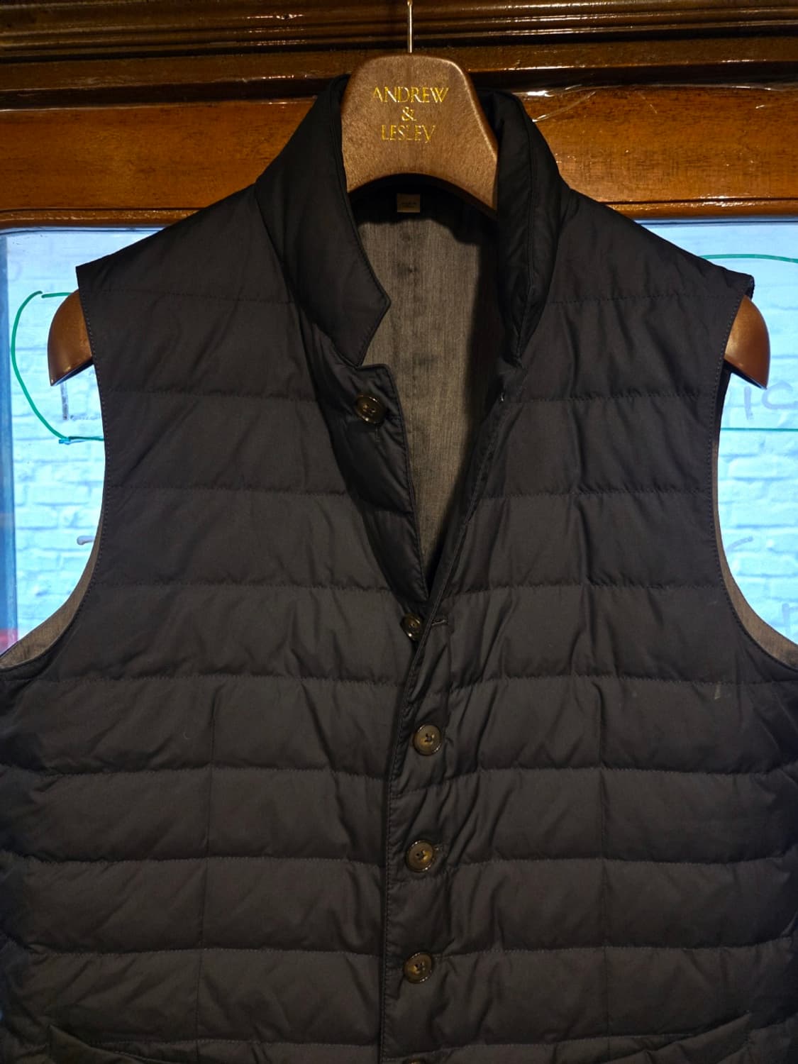 수트서플라이 구스다운베스트 상품이미지2