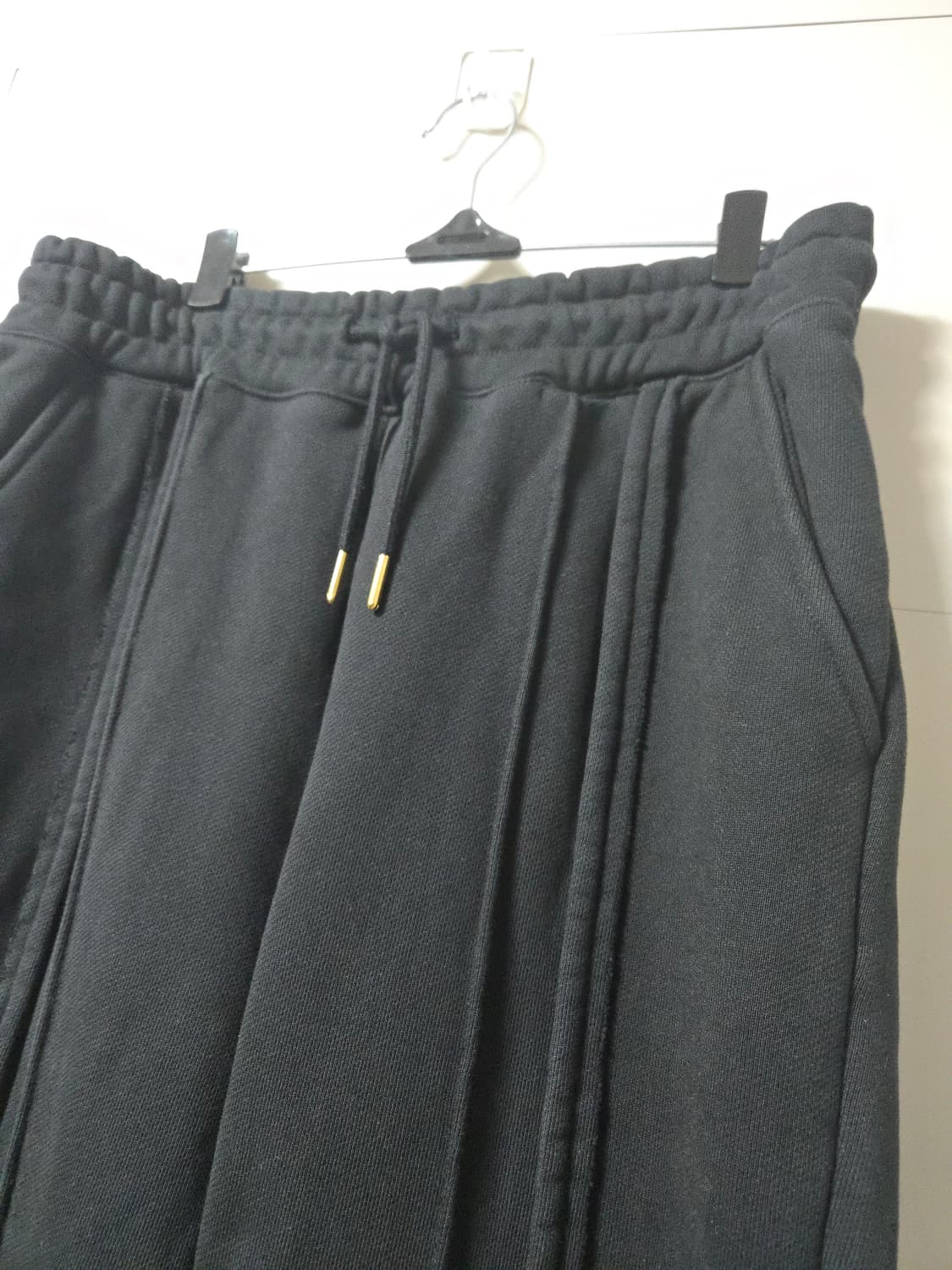 라피나토 에뚜왈 컷팅 라인 세미 와이드 트레이닝 팬츠 50 상품이미지1