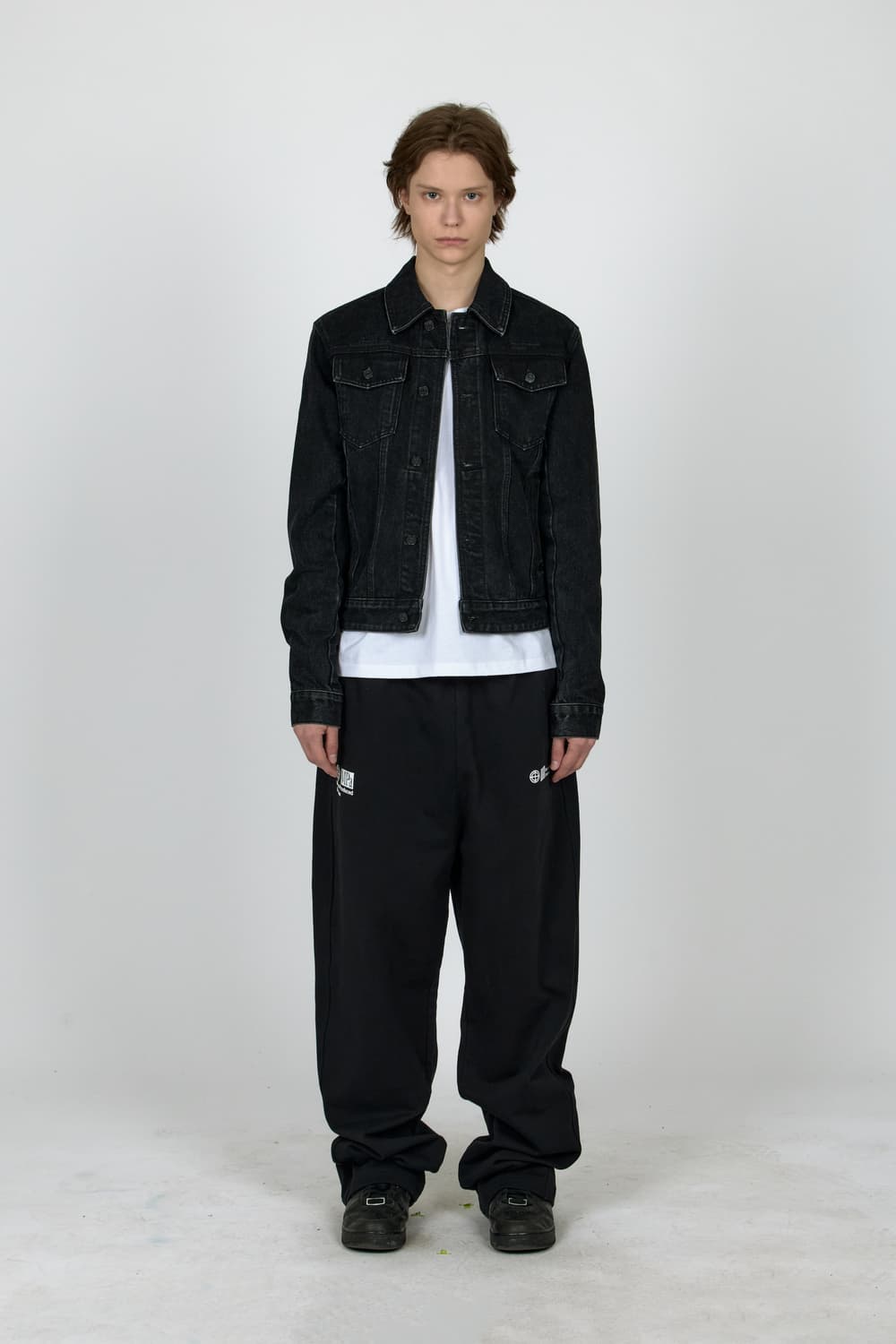 플라스틱프로덕트 스웨트팬츠 상품이미지1