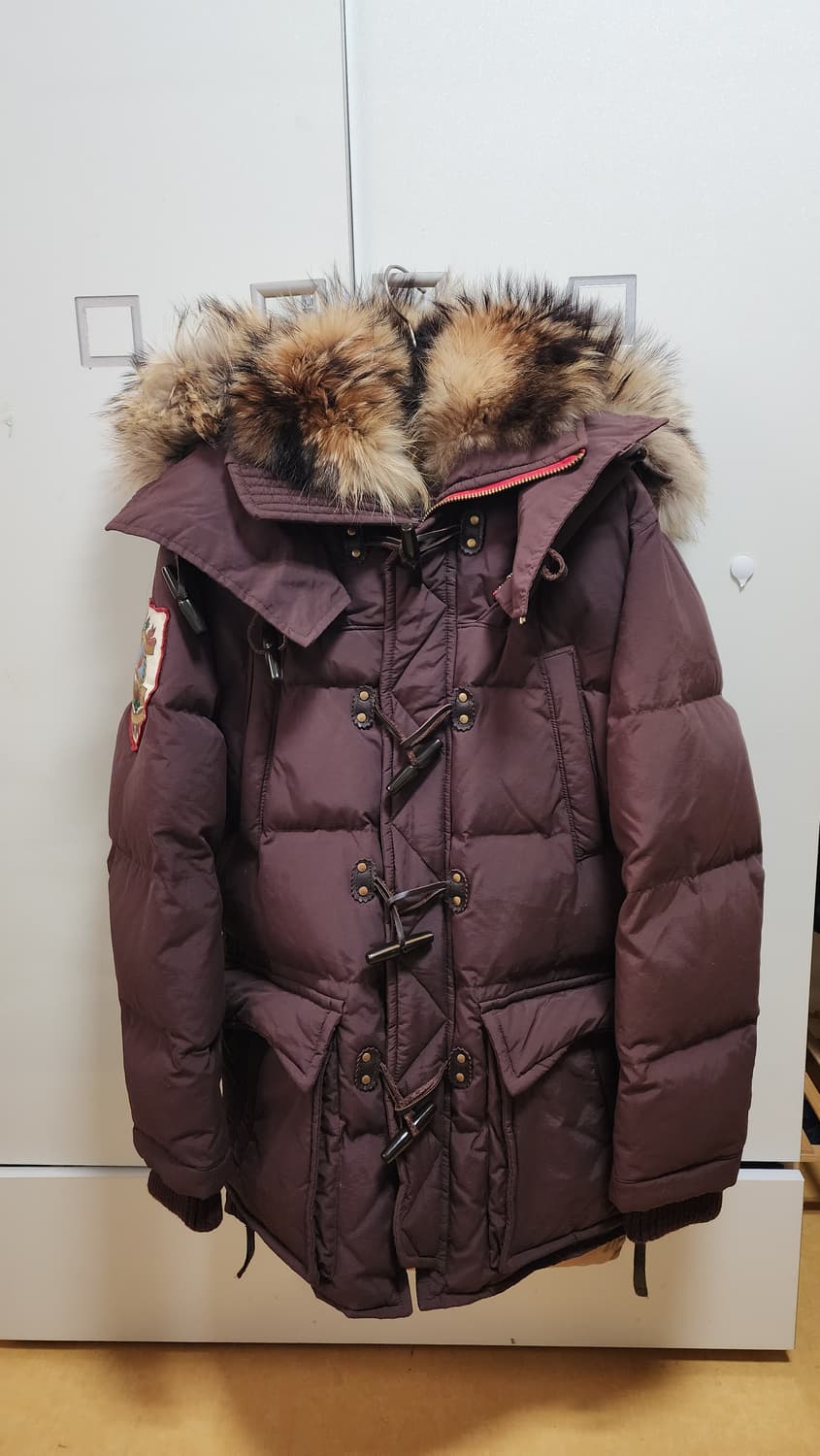 디스퀘어드2 라쿤퍼 다운 더플 방패 패딩 상품이미지2