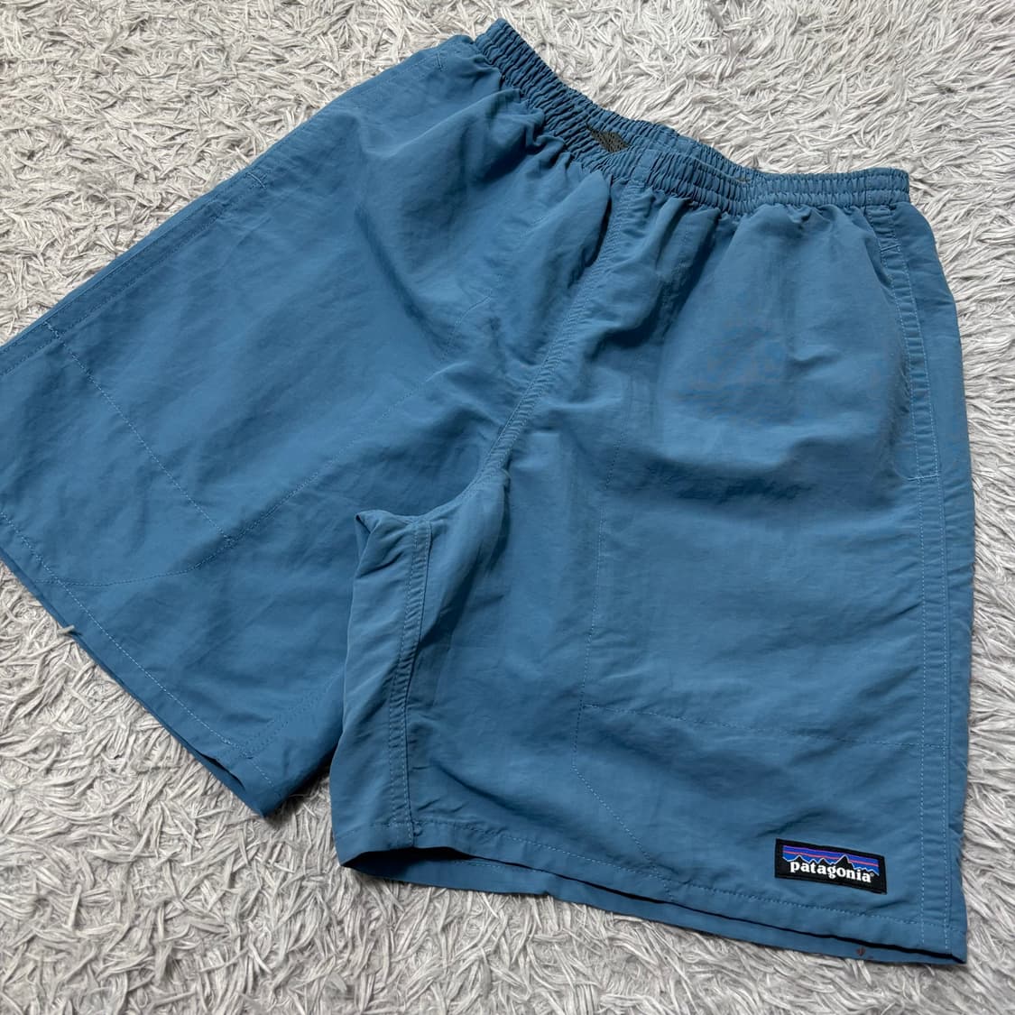 파타고니아 배기스 블루 반바지 상품이미지1