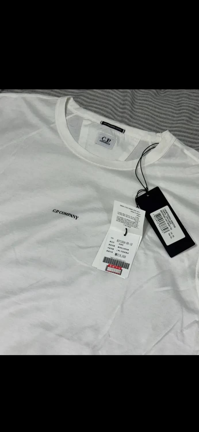 CP컴퍼니 화이트 긴팔 롱슬리브 새상품(XXL) 상품이미지3