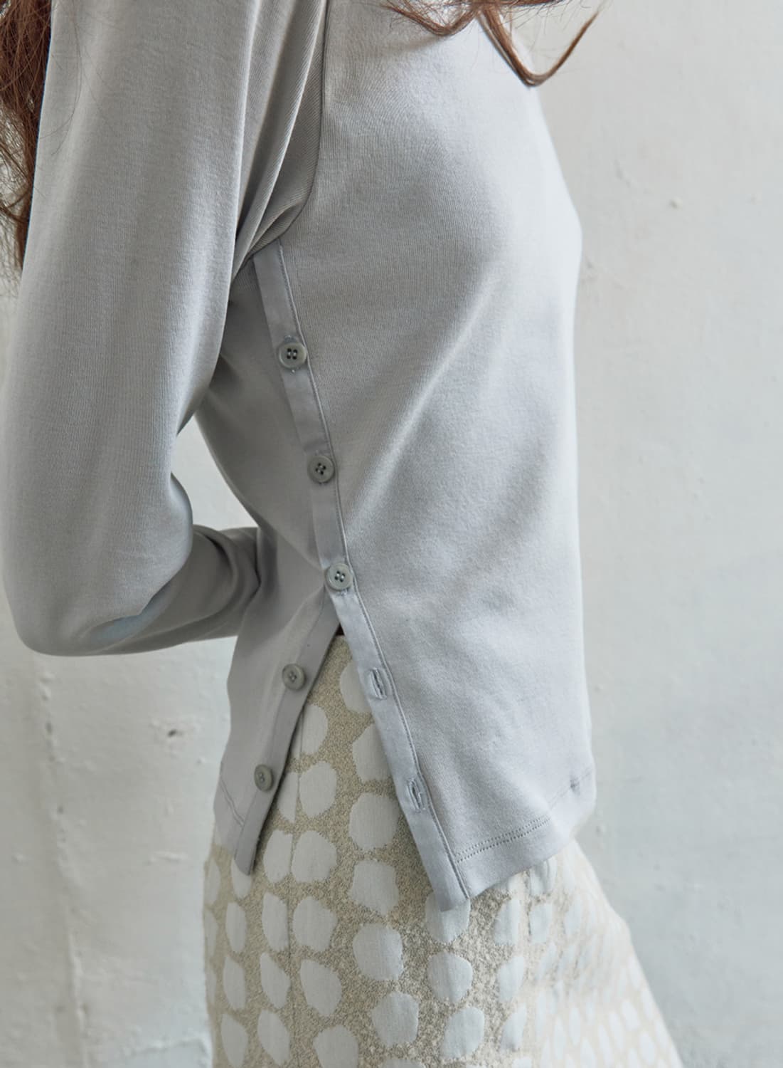 낫띵에브리띵 SIDE-BUTTON DETAIL LONG SLEEVE  상품이미지2