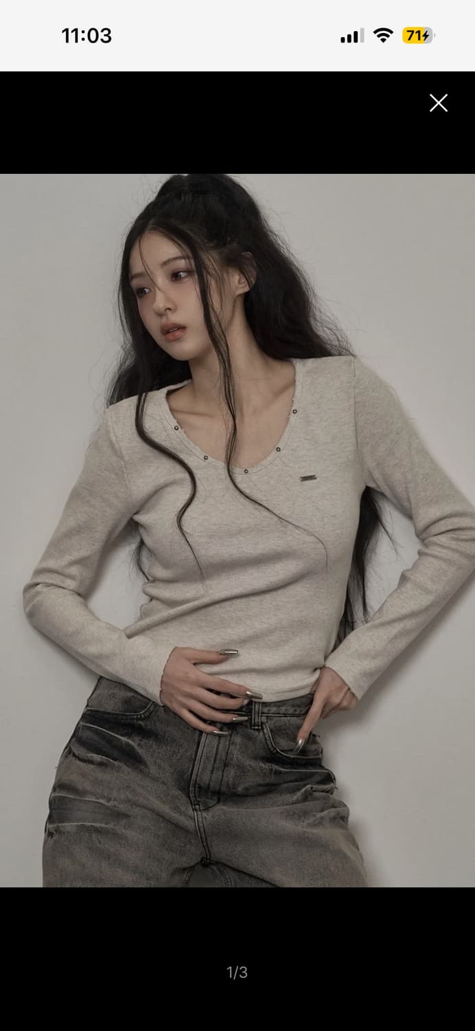 카키포인트 스터드 티셔츠 상품이미지1