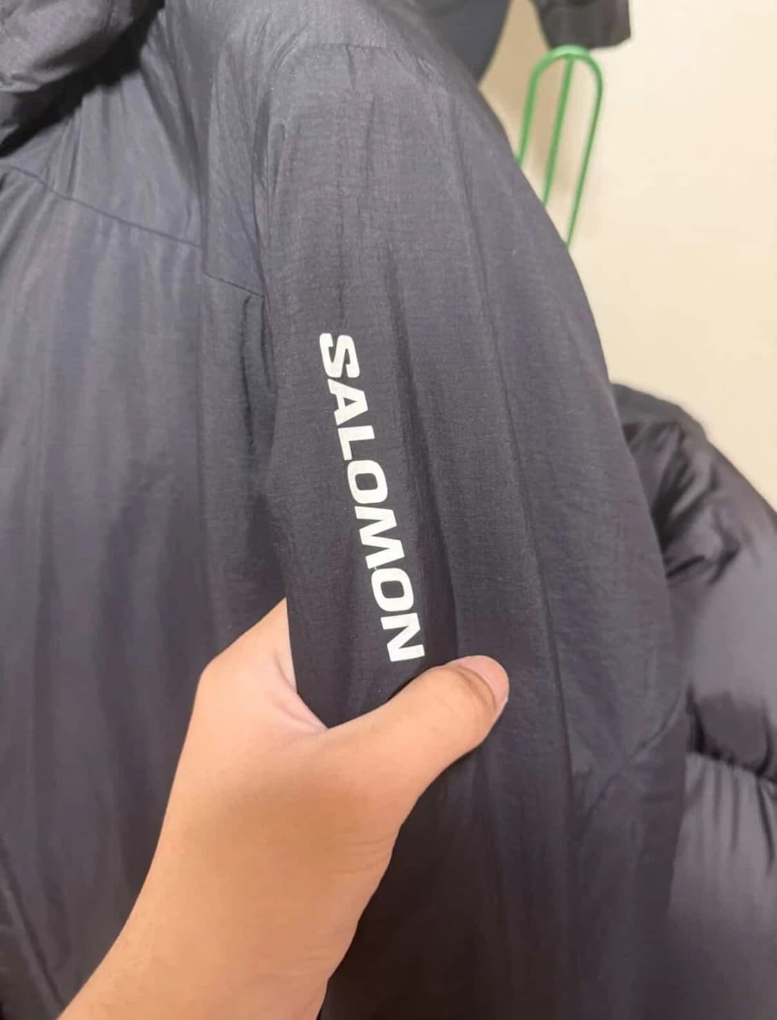 살로몬 모디세이 패딩 바람막이 자켓 s 상품이미지3