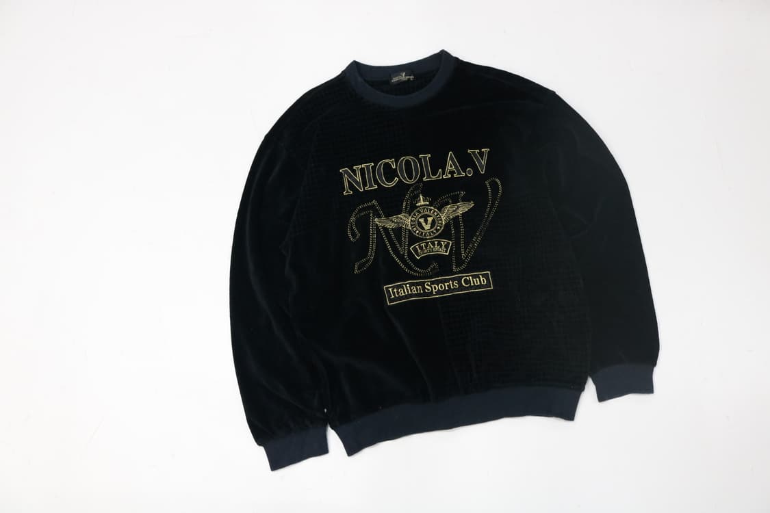 NICOLA VALENTINO 니콜라 발렌티노 골드 자수 벨로아 맨투맨 상품이미지2