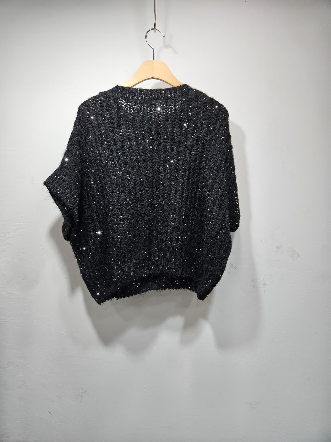 셀렉샵(Celeb shop)블랙 스팽글 반팔 니트 L 상품이미지7