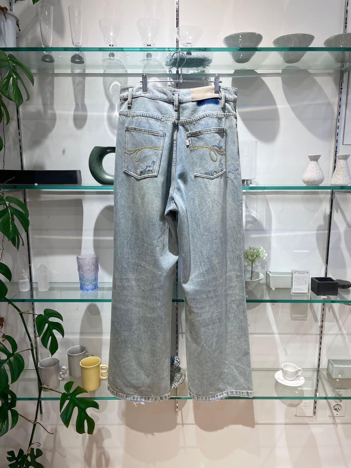 C2H4 distressed denim pants 상품이미지2