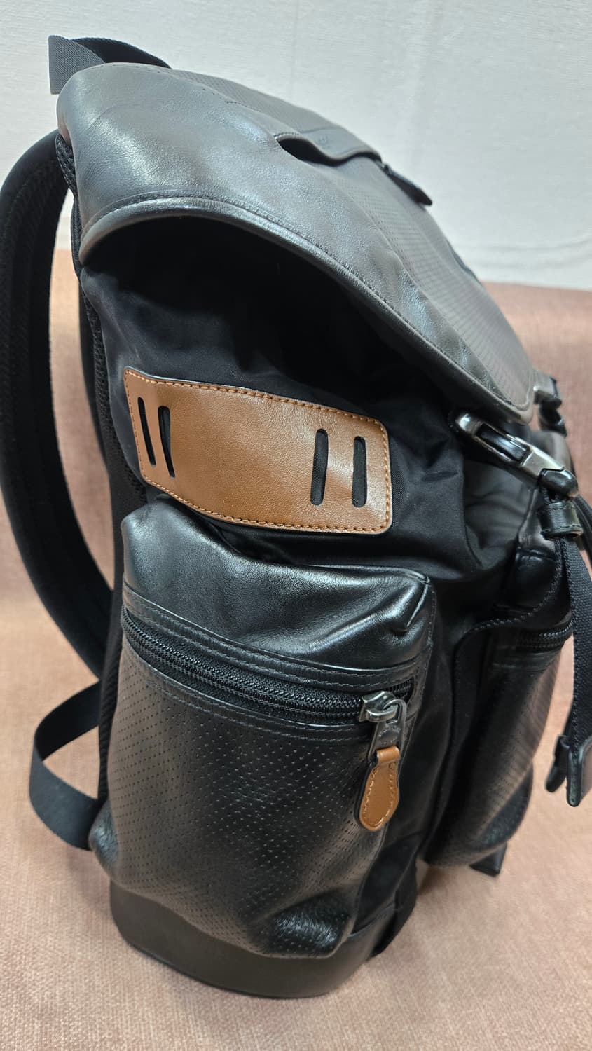 코치(Coach) 일회착용- 트랙 백팩  스무드 카프 가죽 상품이미지3