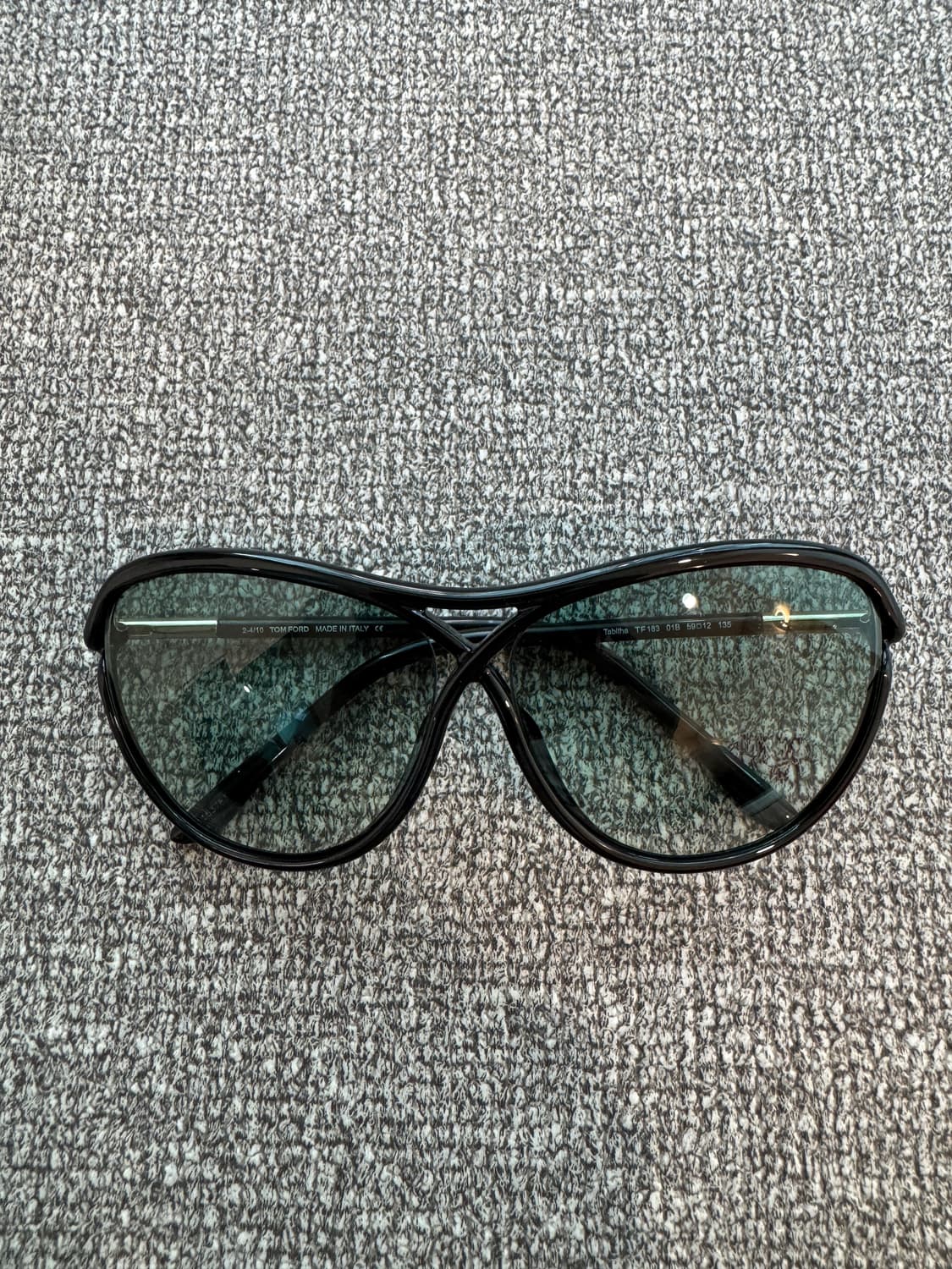 Tom Ford K0249TF 빅 캣아이 선글라스  상품이미지3