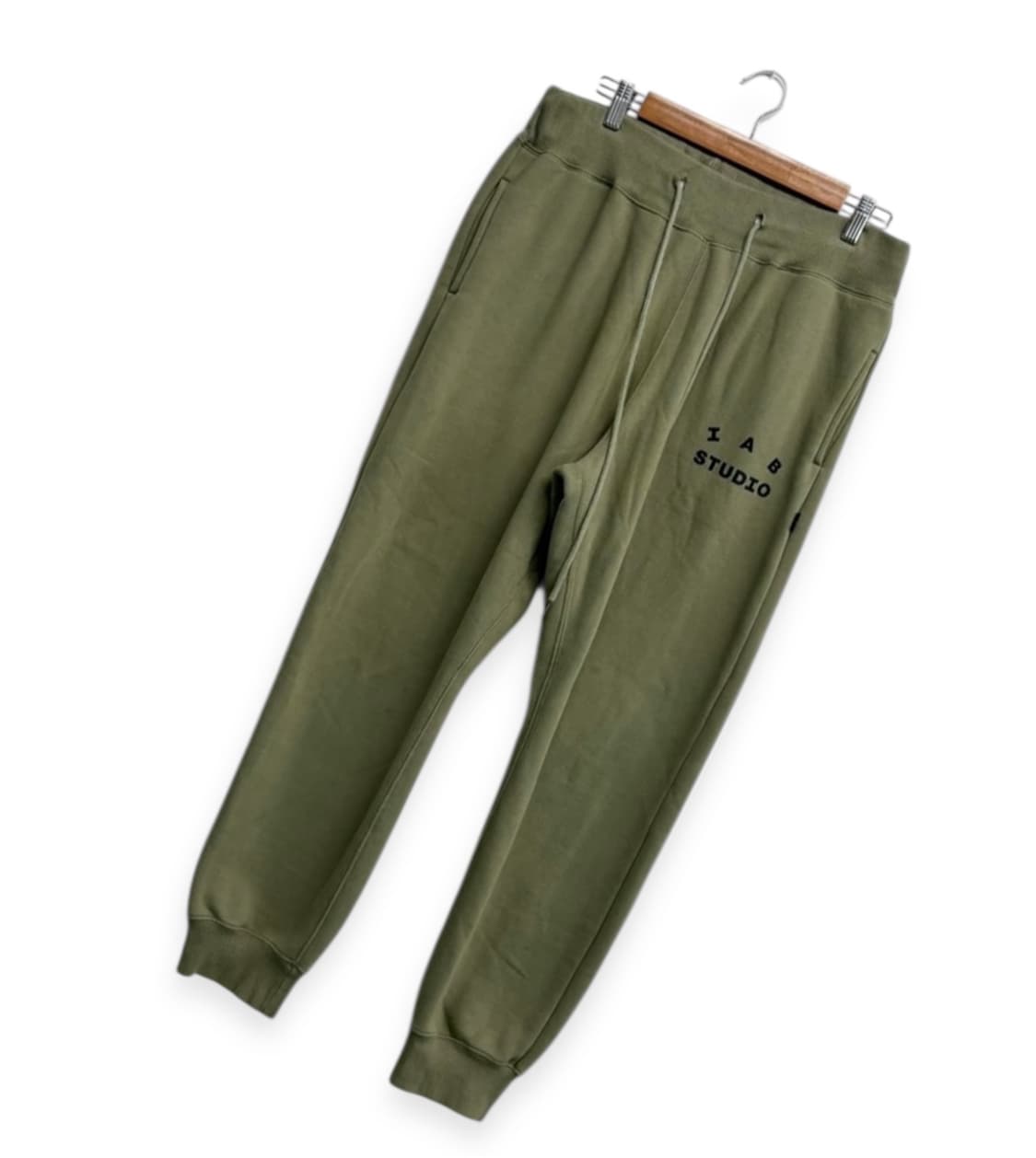 아이앱 스튜디오 올리브 바지 L 상품이미지1