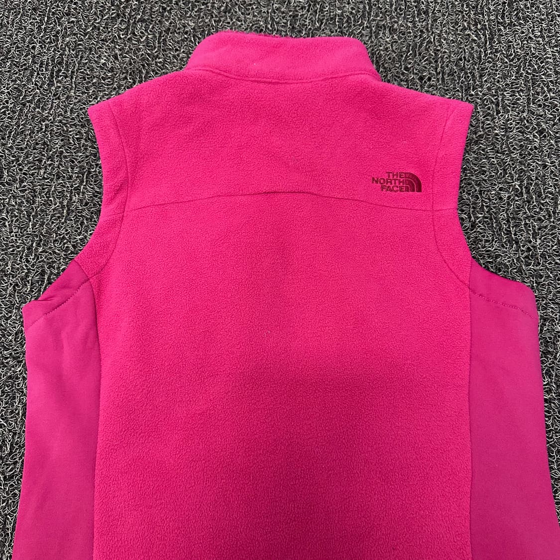 노스페이스 여성 기모 털 등산복 조끼 집업 자켓 85(S) 상품이미지5